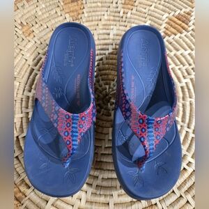 Alegria Sayulita Aztec Blue Red Thong Flip Flop Sandals 9